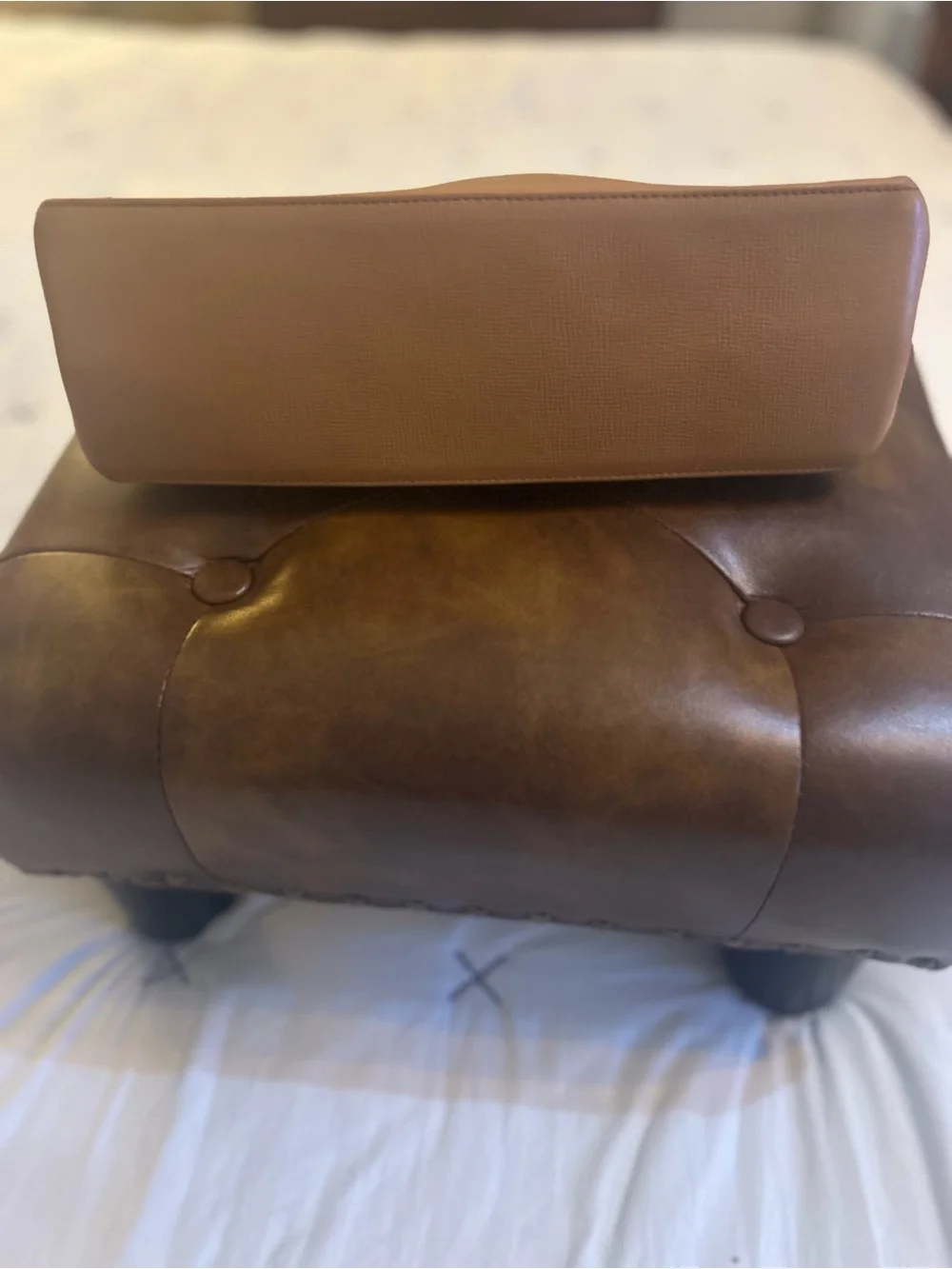 Authentic Vintage Valentino Garavani Tan Leather Hobo-Style Bag